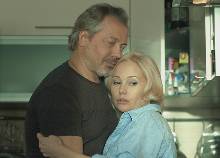 Елена Корикова в сериале Шелест