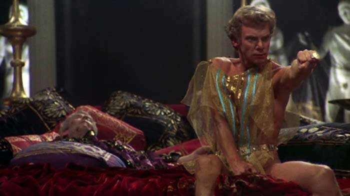 Кадр из фильма Калигула 2