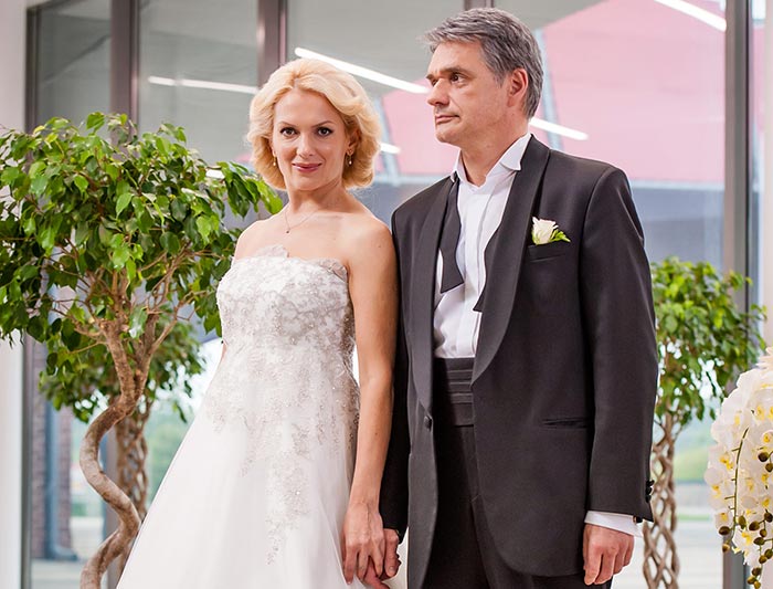 Константин Лавроненко в сериале Семейные обстоятельства