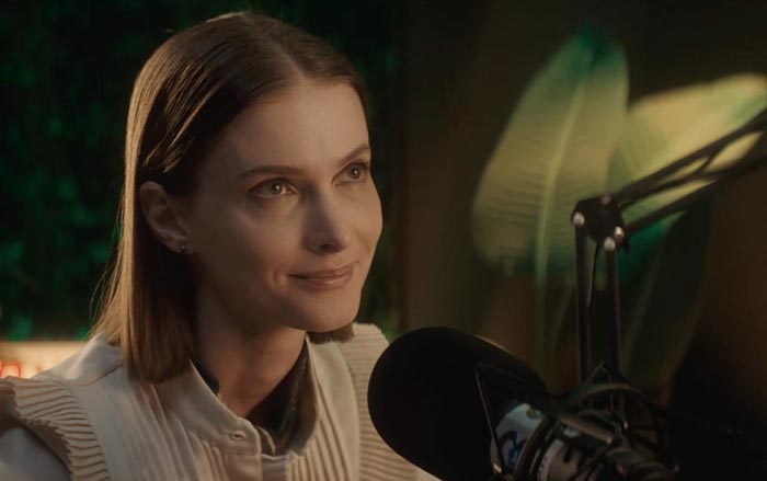 Светлана Иванова в сериале Циники