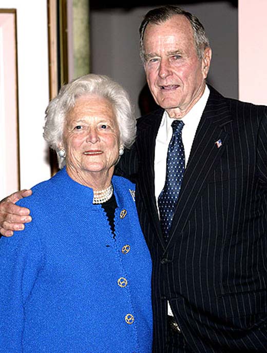 Джордж Буш-старший с женой 2