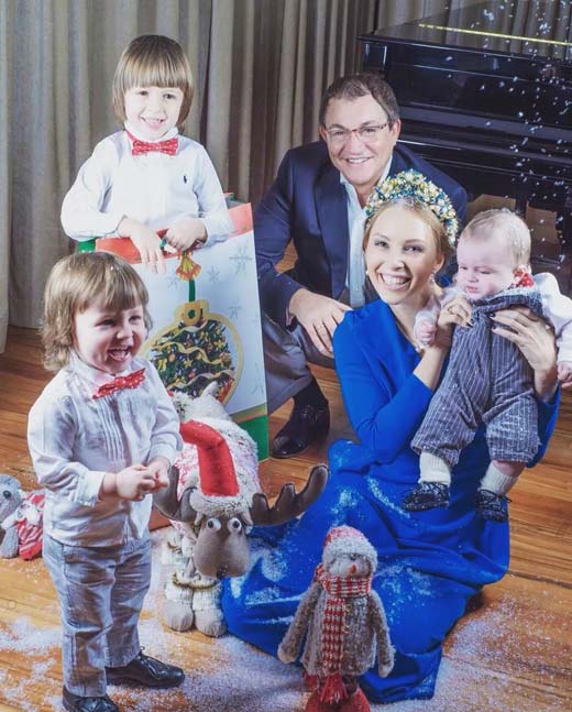 Дмитрий Дибров жена Полина и дети