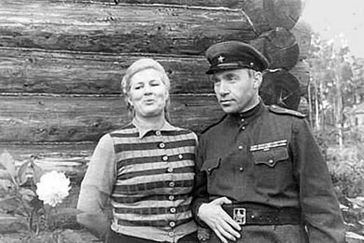 Илья Старинов с женой