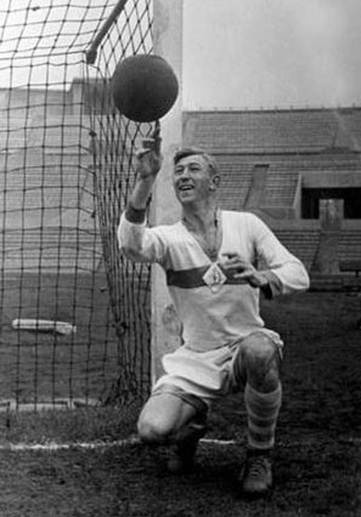 Михаил Якушин в молодости