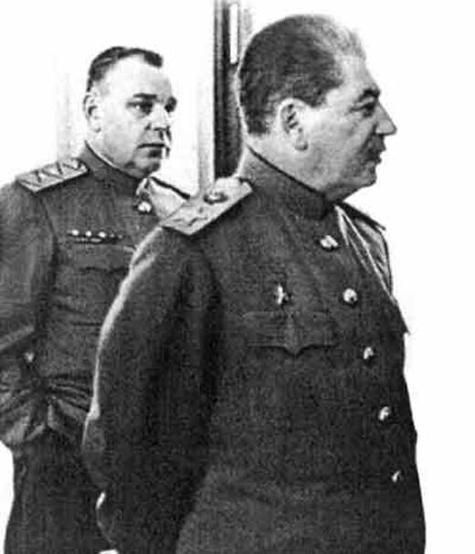 Николай Власик и Иосиф Сталин