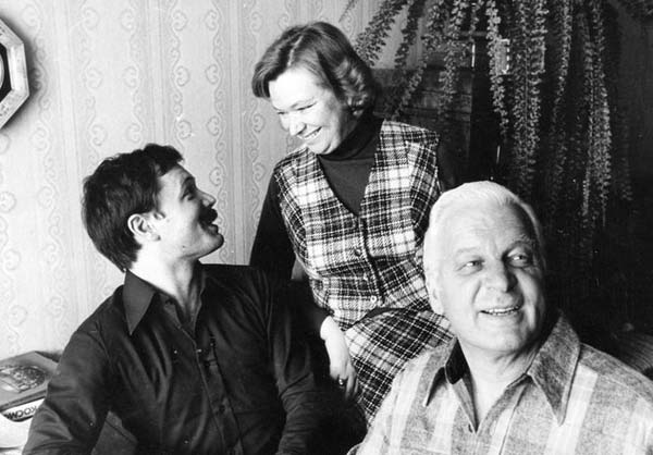Станислав Ростоцкий с женой и сыном 2