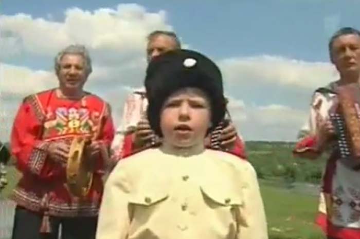 Павел Стонт в детстве в программе Играй гармонь