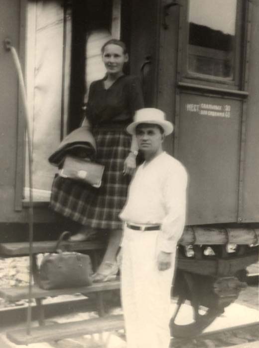 Виктор Чекмарёв и жена Нина
