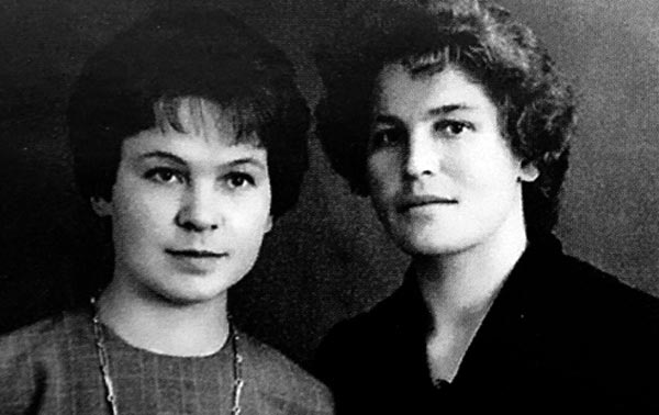 Галина Кулакова и сестра Лида