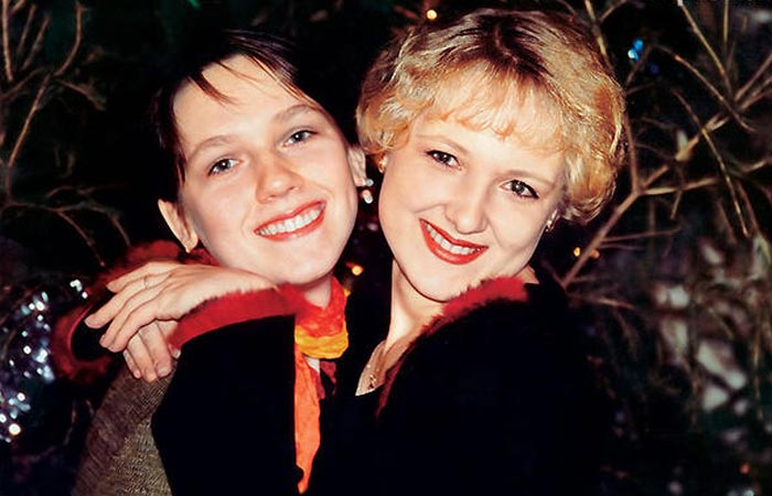 Ксения и Анна дочери Юрия Шлыкова