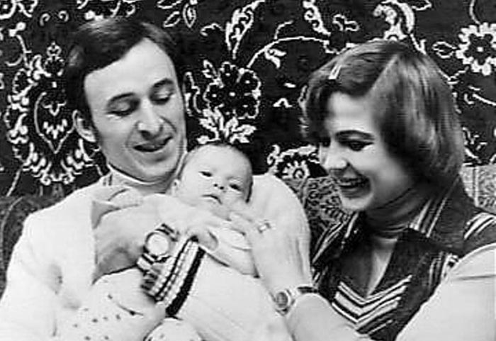 Людмила Турищева и Валерий Борзов с дочерью Татьяной
