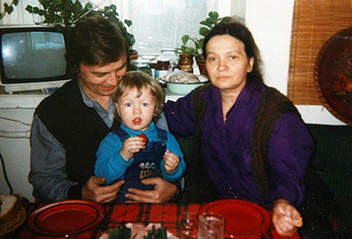 Наталья Рычагова и Алексей Инжеватов с внуком