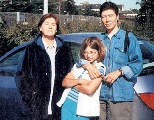 Ольга Соломина с дочерью Дарьей и внучкой Александрой