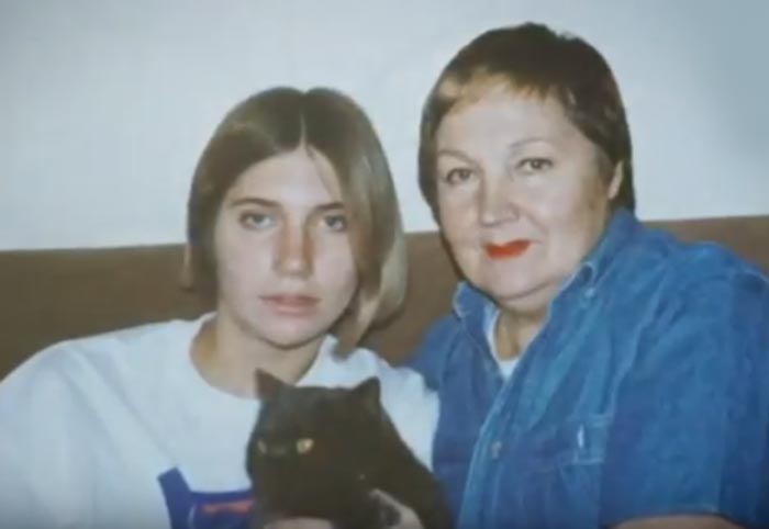 Тамара Чернова и внучка Рита