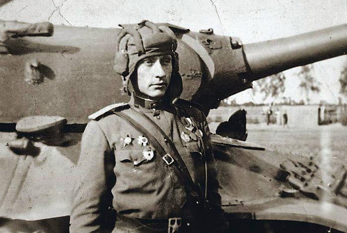 Зиновий Колобанов 3