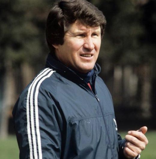 тренер Эдуард Малофеев