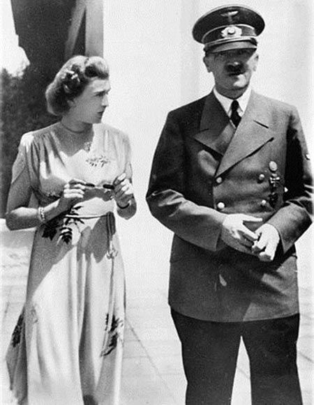 Ева Браун и Адольф Гитлер 2