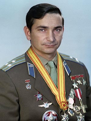 Валерий Быковский