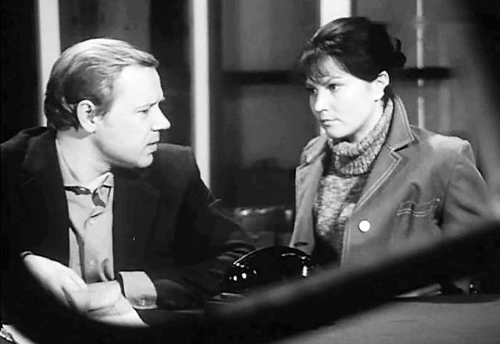 Виктория Салтыковская Человек со стороны