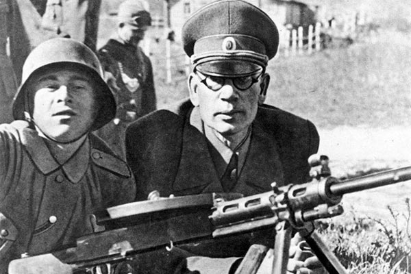 власов генерал биография национальность родители. Смотреть фото власов генерал биография национальность родители. Смотреть картинку власов генерал биография национальность родители. Картинка про власов генерал биография национальность родители. Фото власов генерал биография национальность родители