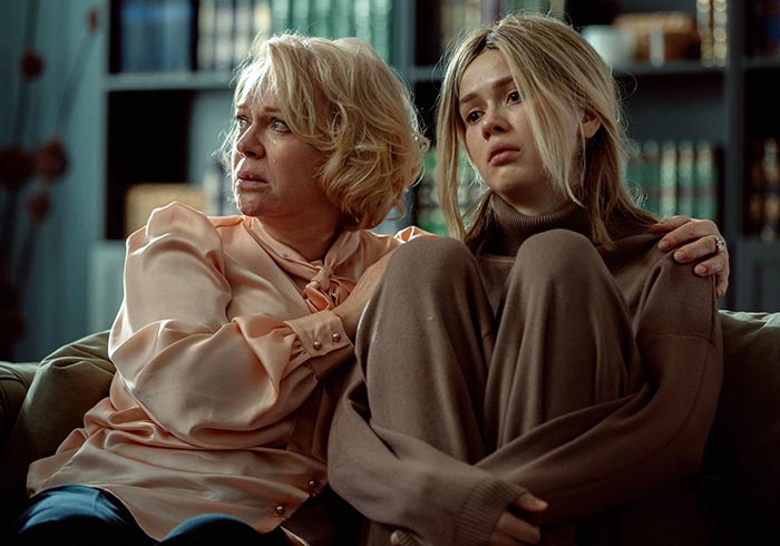 Анна Богомолова в фильме Где ты?