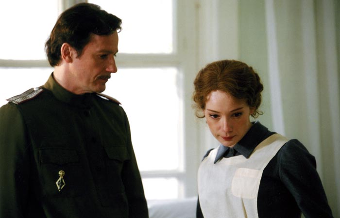 кадр из сериала Доктор Живаго