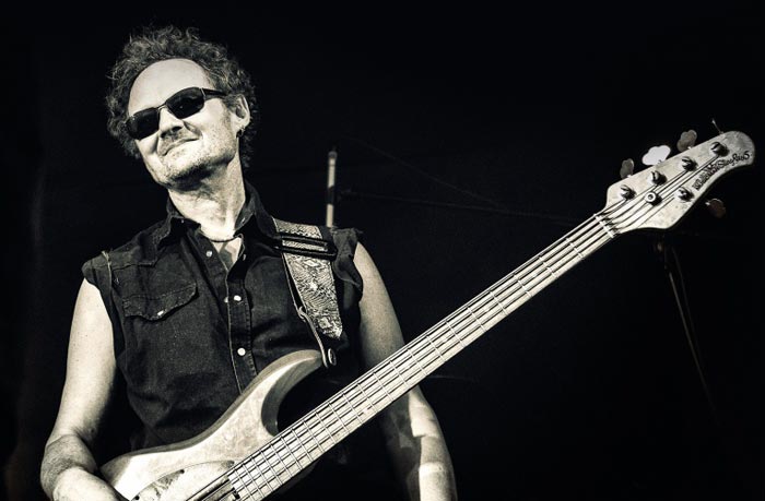 музыкант Александр Титов