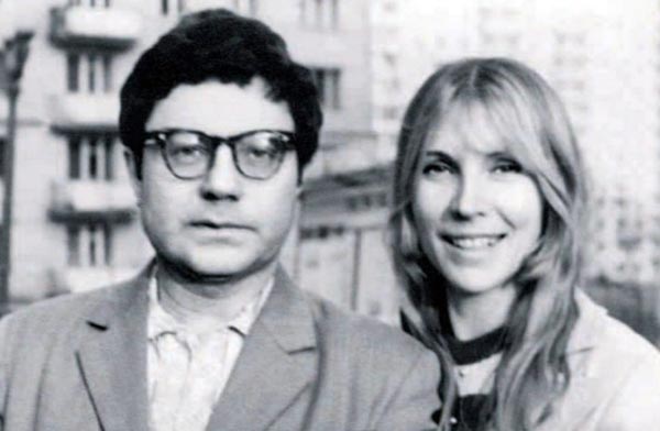 Наталия Киндинова и Павел Хомский