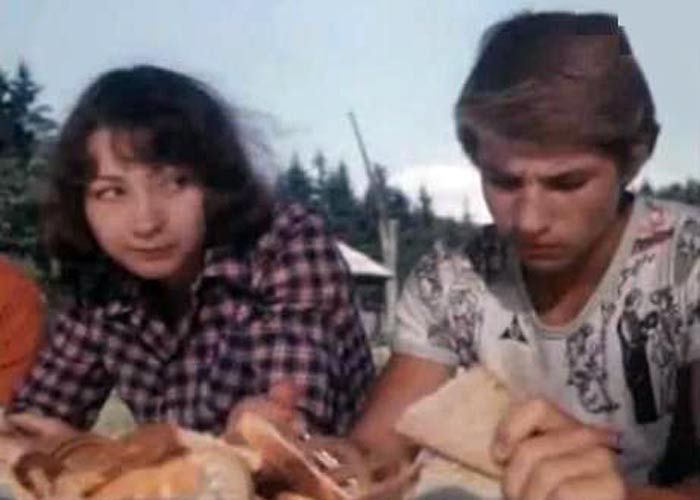 Александра Кожевникова в фильме Лес, в который ты никогда не войдешь