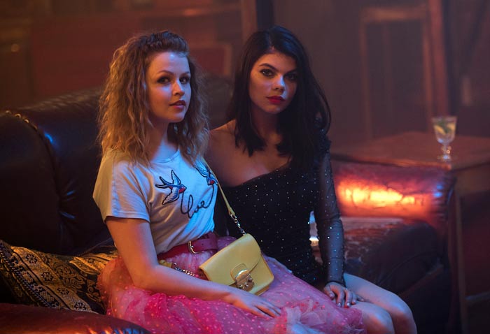 Анна Остапенко в сериале FAKE