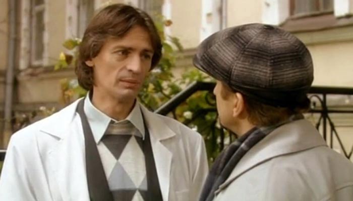 Антон Олейников в сериале Версия