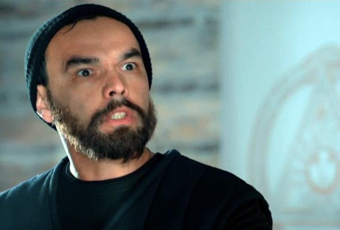 Анзор Камариддинов в сериале Метеорит