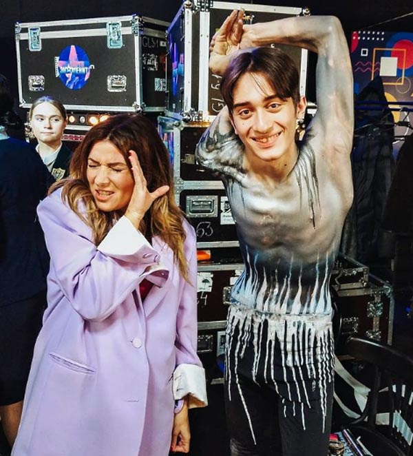 Артем Косик в шоу Я почти знаменит