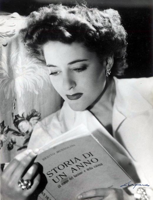 Клара Петаччи в молодости 2