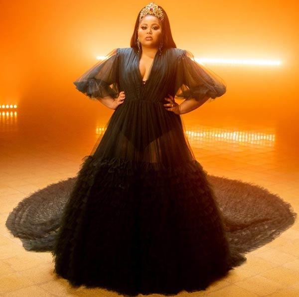 певица Дестини Чукуньере