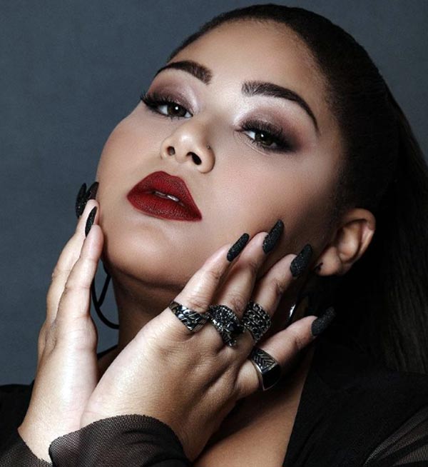 Мальтийская певица Дестини