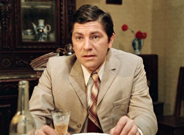 Эдуард Озерянский в фильме Москва слезам не верит