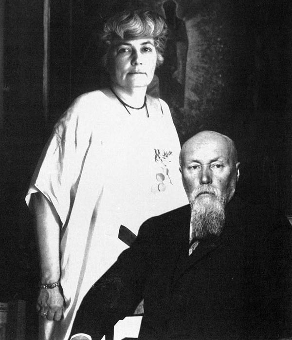 Елена Рерих - биография, новости, личная жизнь, фото - stuki-druki.com