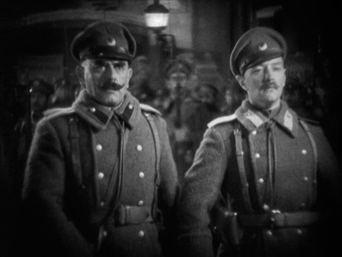 Эмиль Яннингс в фильме Последний приказ