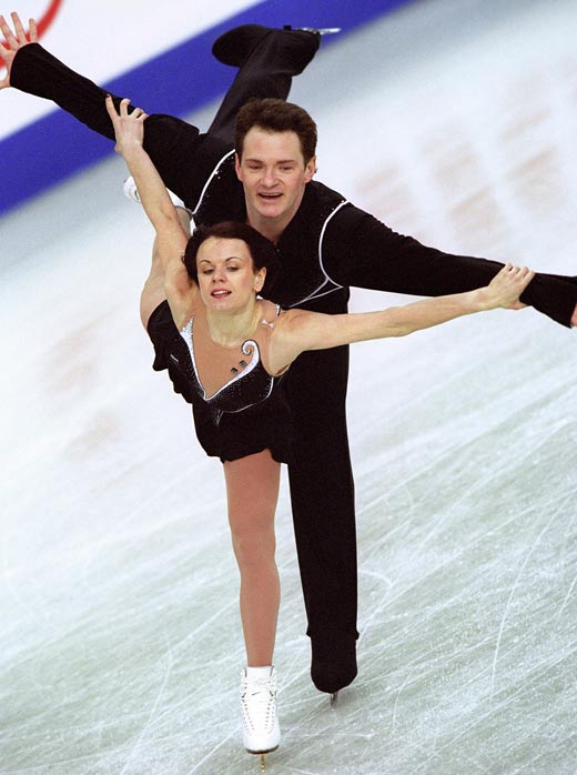 Мария Петрова и Алексей Тихонов на льду