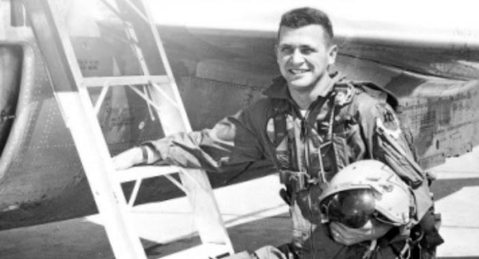 пилот U-2 Фрэнсис Гэри Пауэрс