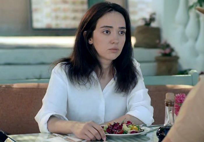 Иллона Огир в сериале Ищейка-4