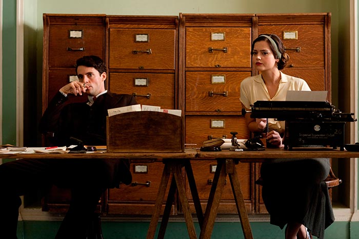 Дженна Коулман Танцы на грани