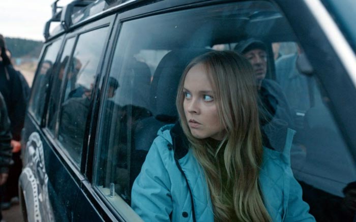 Ксения Отинова в сериале Территория