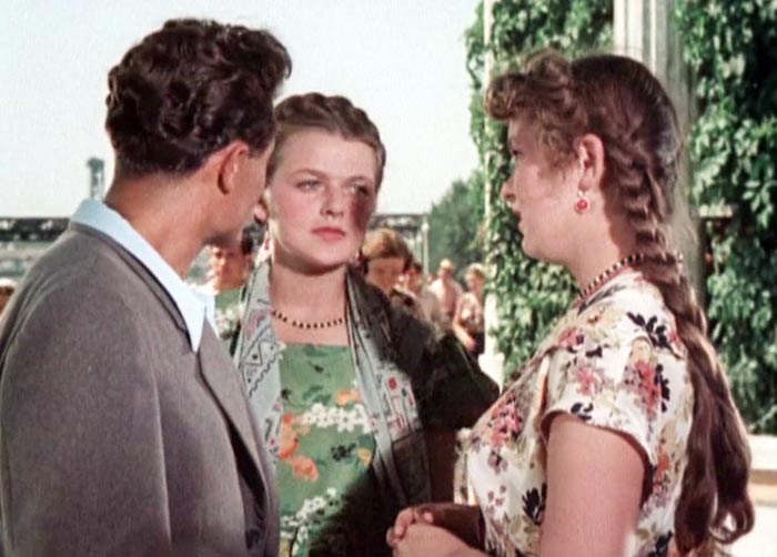 Лариса Качанова в фильме Доброе утро