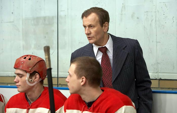 Леонид Тимцуник в сериале Хоккейные игры