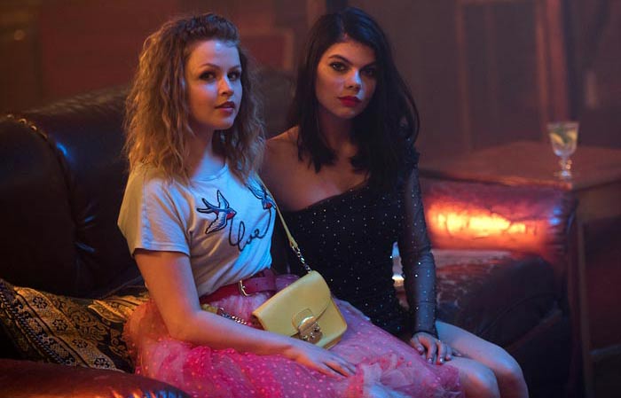 Лилия Цвеликова в сериале FAKE