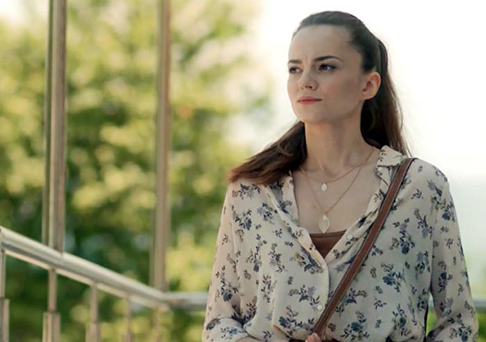 Марина Мартис в сериале Ищейка-2