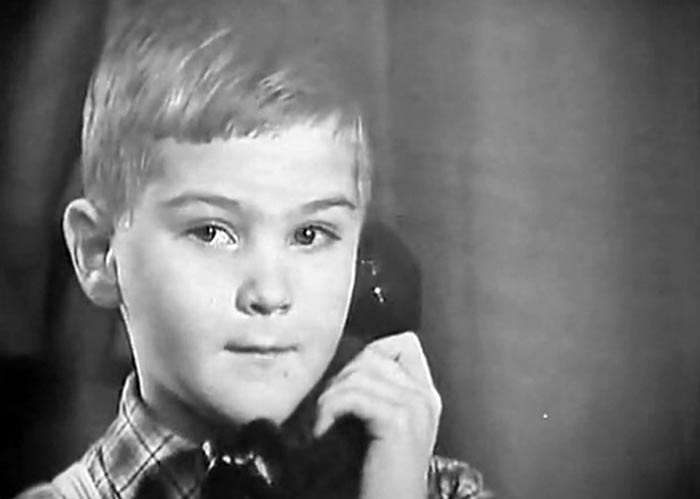 Михаил Пярн в фильме-спектакле Приключение не удалось