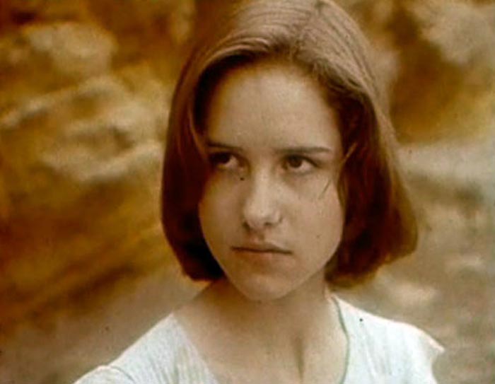 Полина Качура в фильме Камертон 2